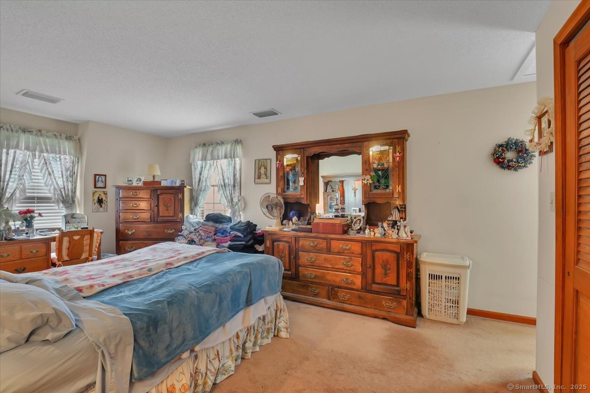 79 Carriage Drive, Meriden, Connecticut image 20