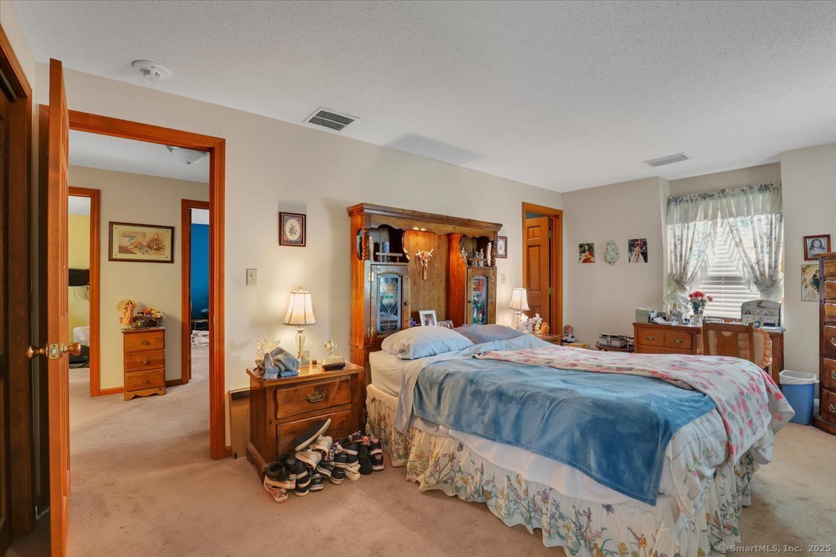 79 Carriage Drive, Meriden, Connecticut image 21