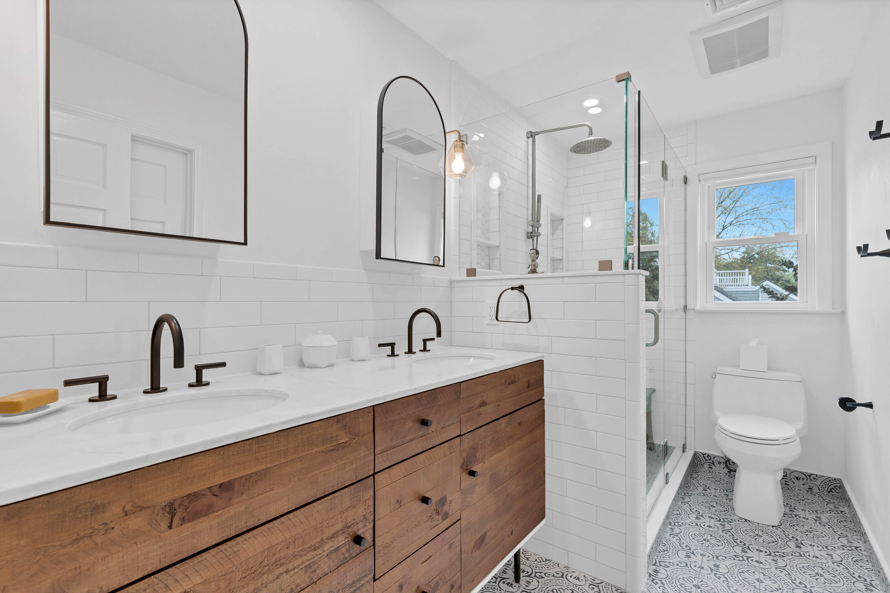 2 Quanaduck Cove Court #2, Stonington, Connecticut image 35