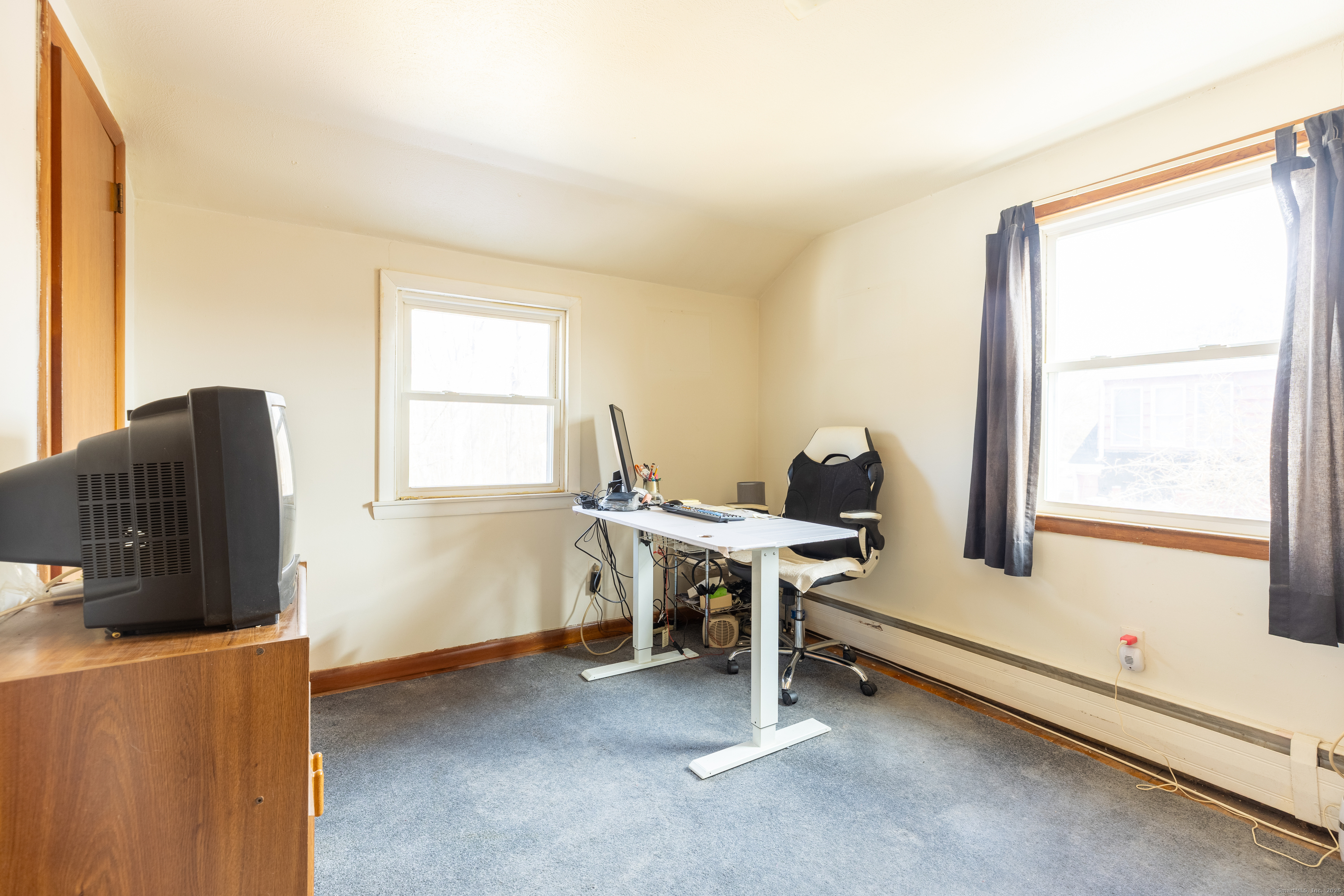 366 Hills Street, East Hartford, Connecticut image 20