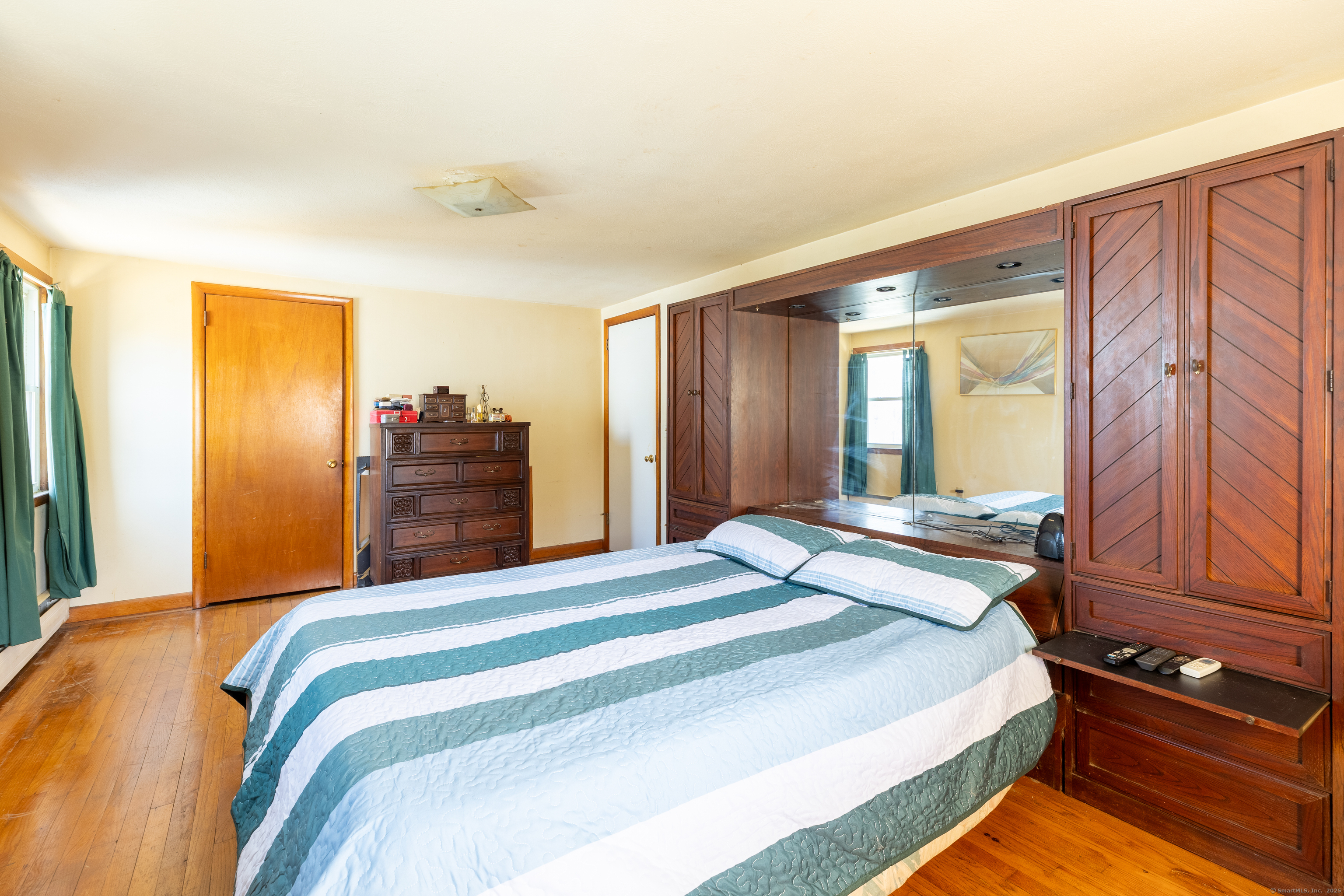 366 Hills Street, East Hartford, Connecticut image 17