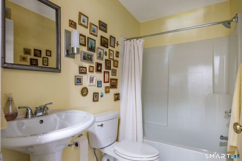 Tiny photo for 40 Hampshire Road #40, Madison, CT 06443 (MLS # 24190408)
