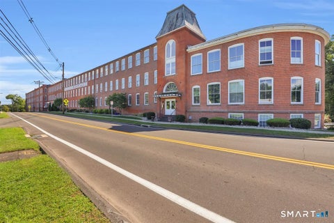 Photo of 10 Main Street #211, Berlin, CT 06037 (MLS # 24204900)