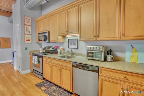 Tiny photo for 10 Main Street #211, Berlin, CT 06037 (MLS # 24204900)