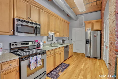 Tiny photo for 10 Main Street #211, Berlin, CT 06037 (MLS # 24204900)