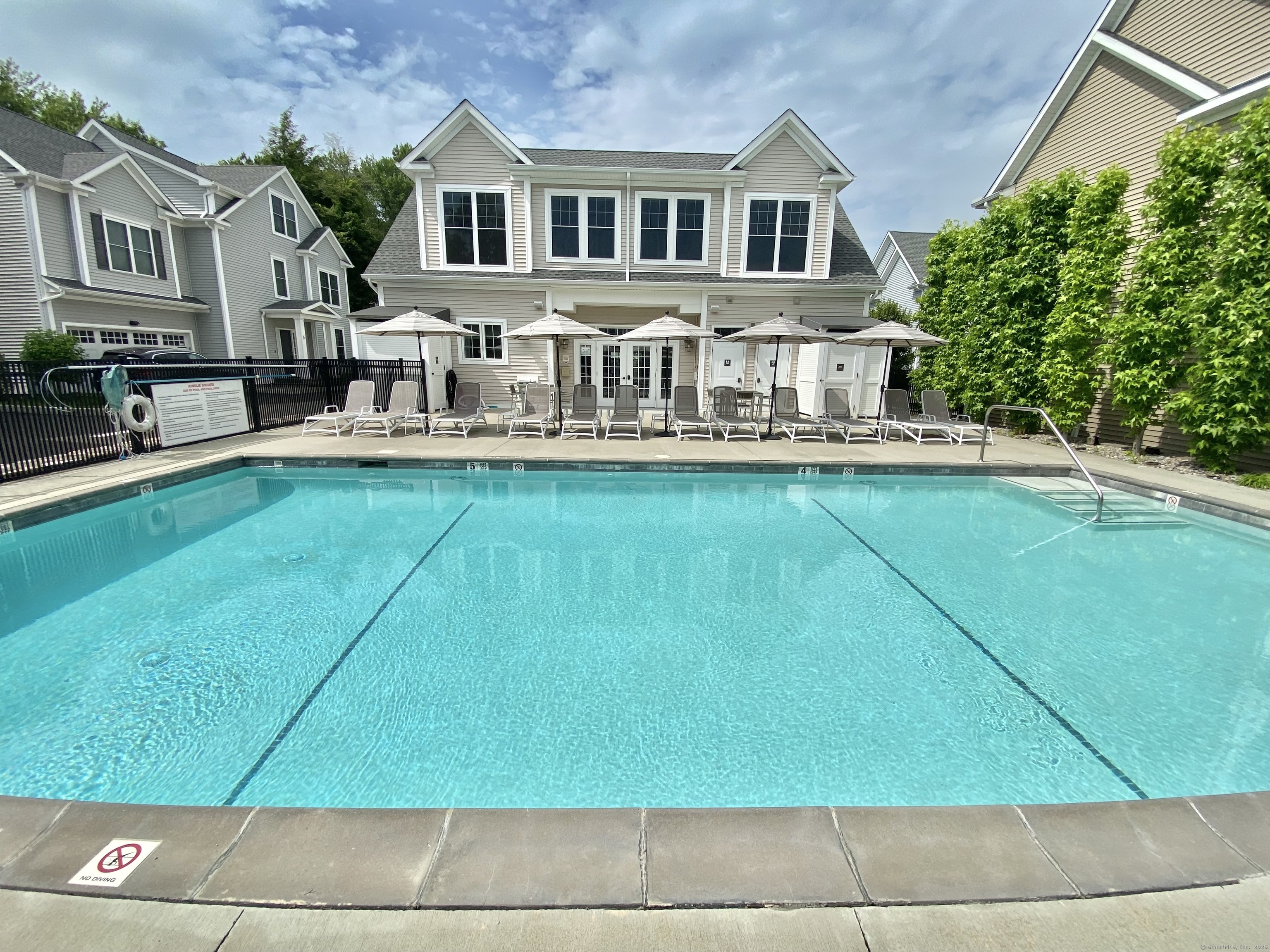 159 Colonial Road 5