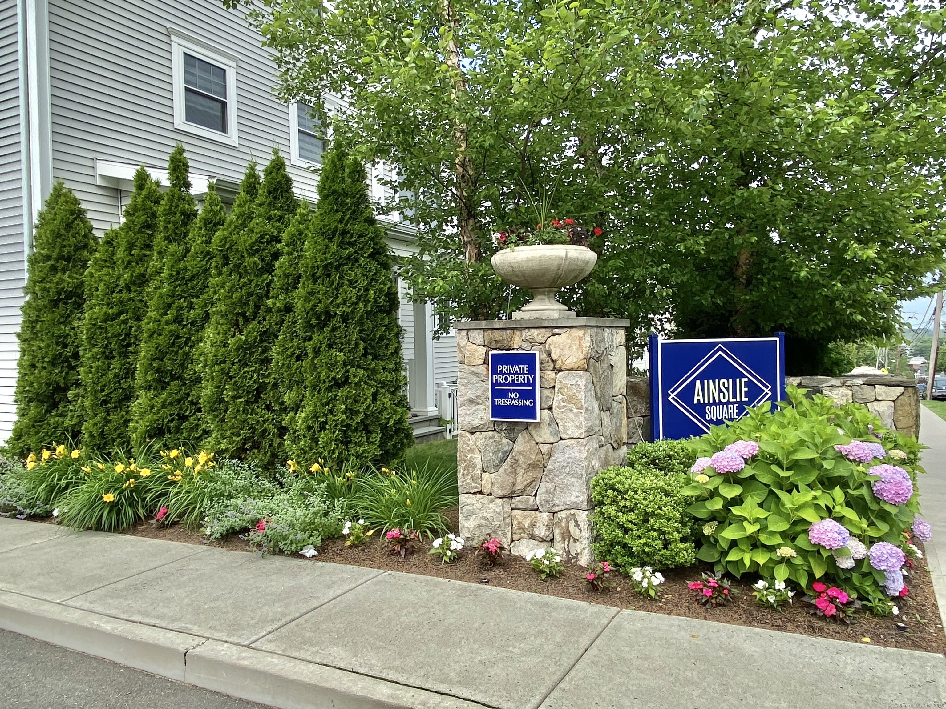 159 Colonial Road 5