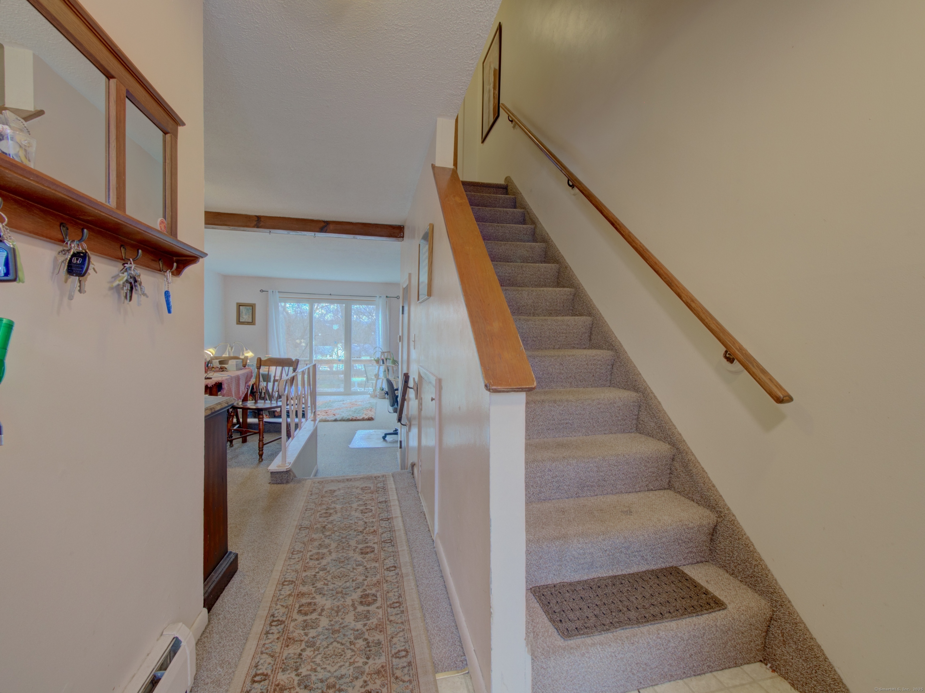 27 Allen Drive #APT A, Montville, Connecticut image 3