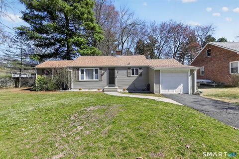 Photo of 1 Crescent Beach Drive, Enfield, CT 06082 (MLS # 24166295)