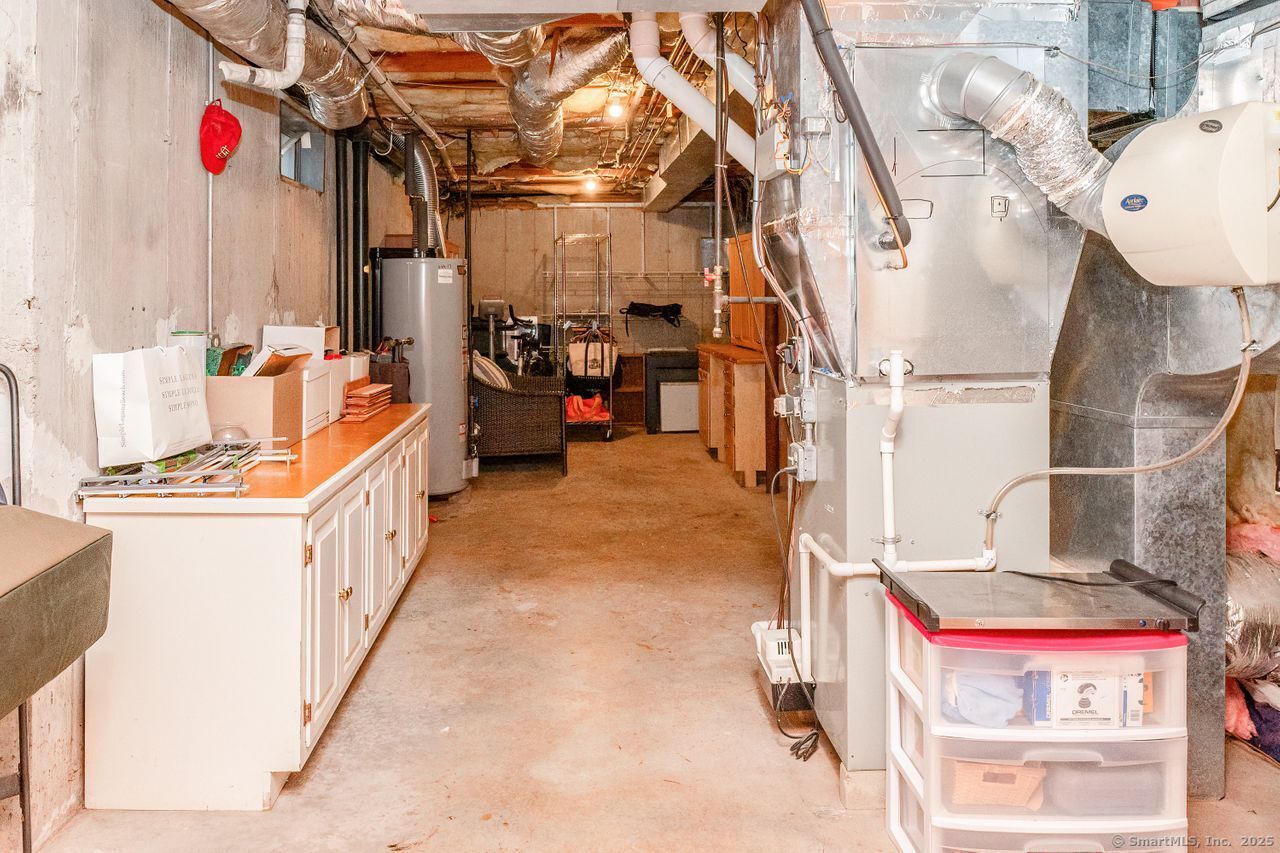 18 Chestnut Lane, Wallingford, Connecticut image 37