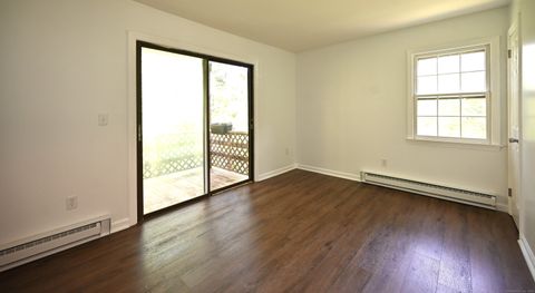 Tiny photo for 113 Union Street #APT Z, Deep River, CT 06417 (MLS # 24153309)