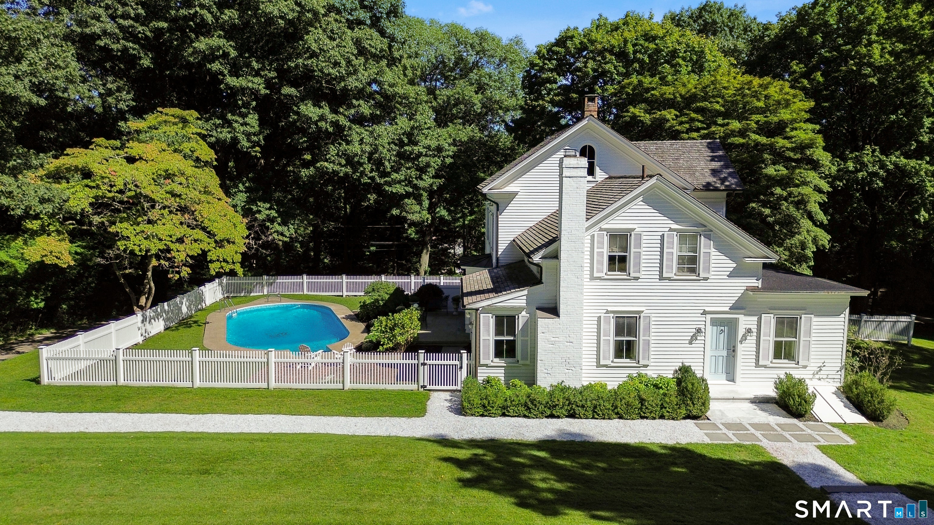 999 Bronson Road