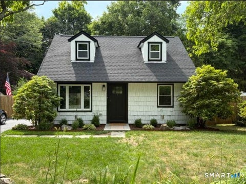 Photo of 102 Old Barn Road W, Stamford, CT 06905 (MLS # 24183339)