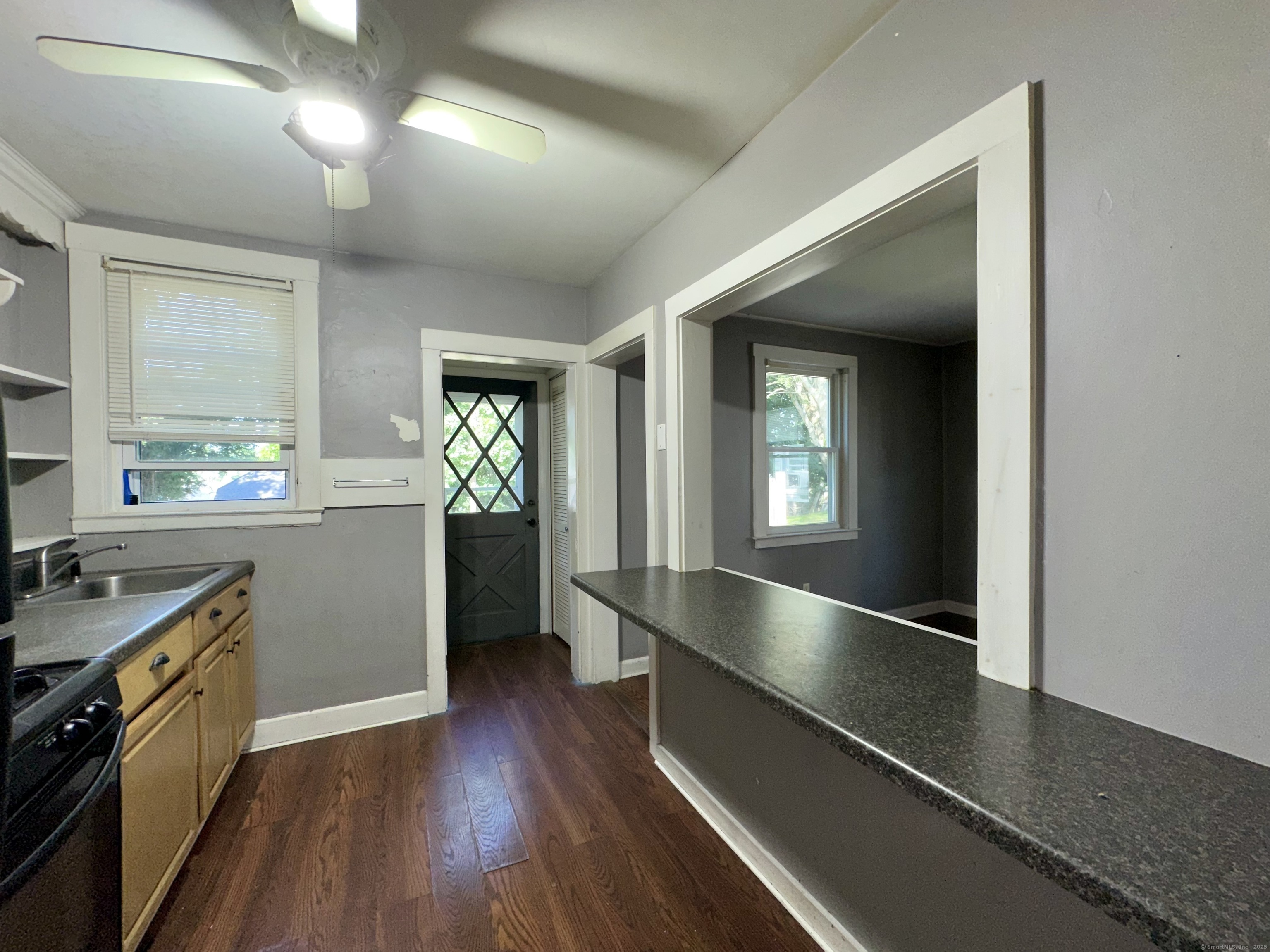 New London, Connecticut 06320, United States, 6 Bedrooms Bedrooms, ,2 BathroomsBathrooms,Residential,Coming Soon,151639