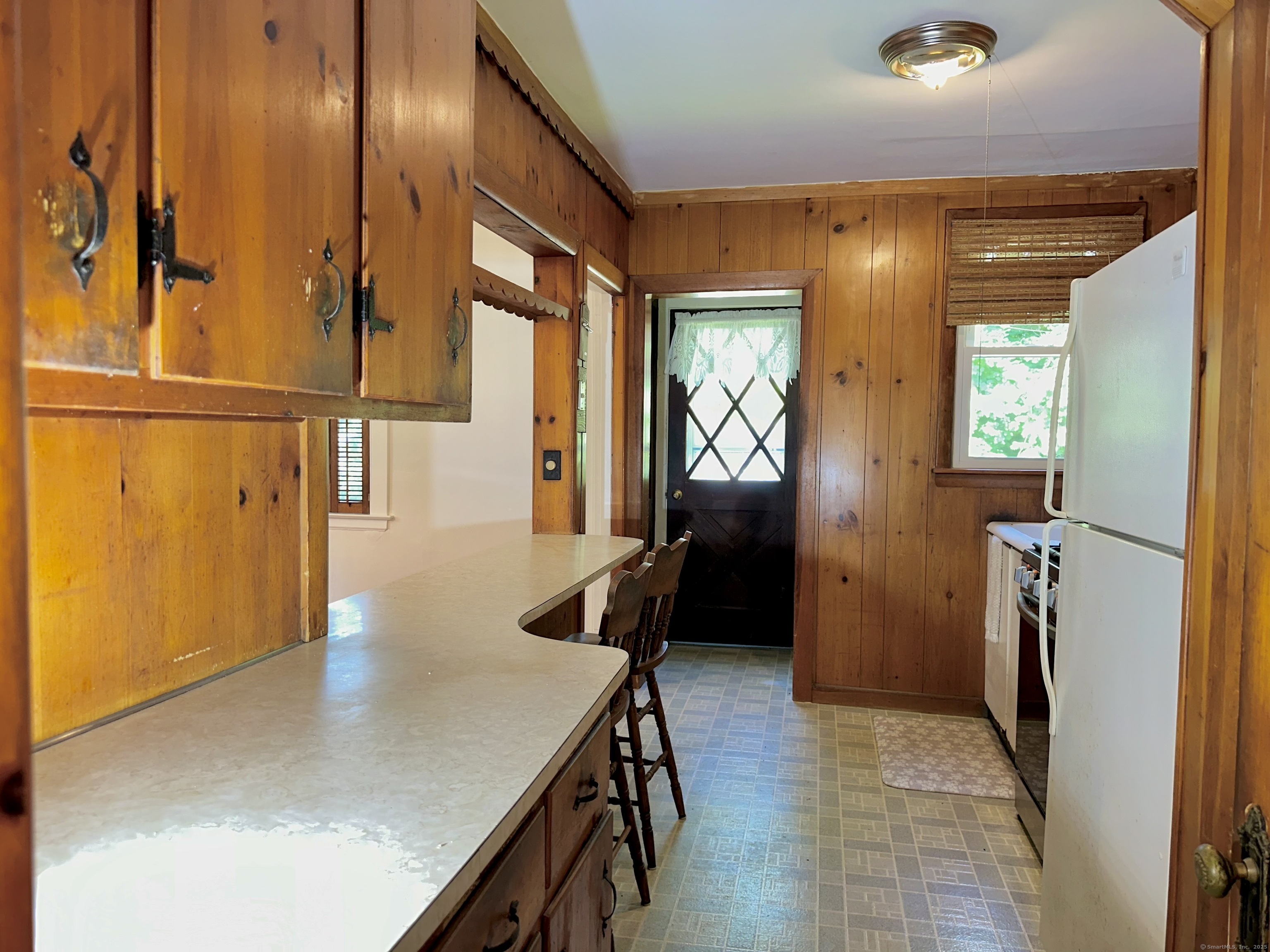 New London, Connecticut 06320, United States, 6 Bedrooms Bedrooms, ,2 BathroomsBathrooms,Residential,Coming Soon,151639