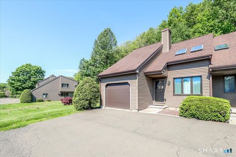 Tiny photo for 29 Twin Oaks #29, New Milford, CT 06776 (MLS # 24176422)