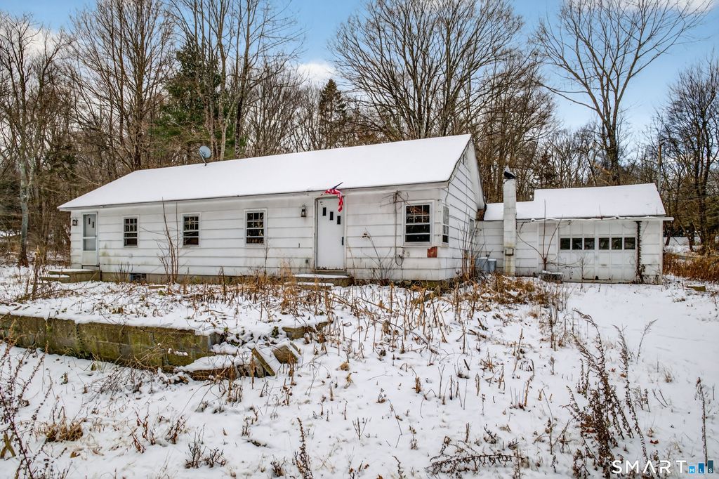 Photo of 29 Orchard Hill Road, Newtown, CT 06470 (MLS # 24145183)