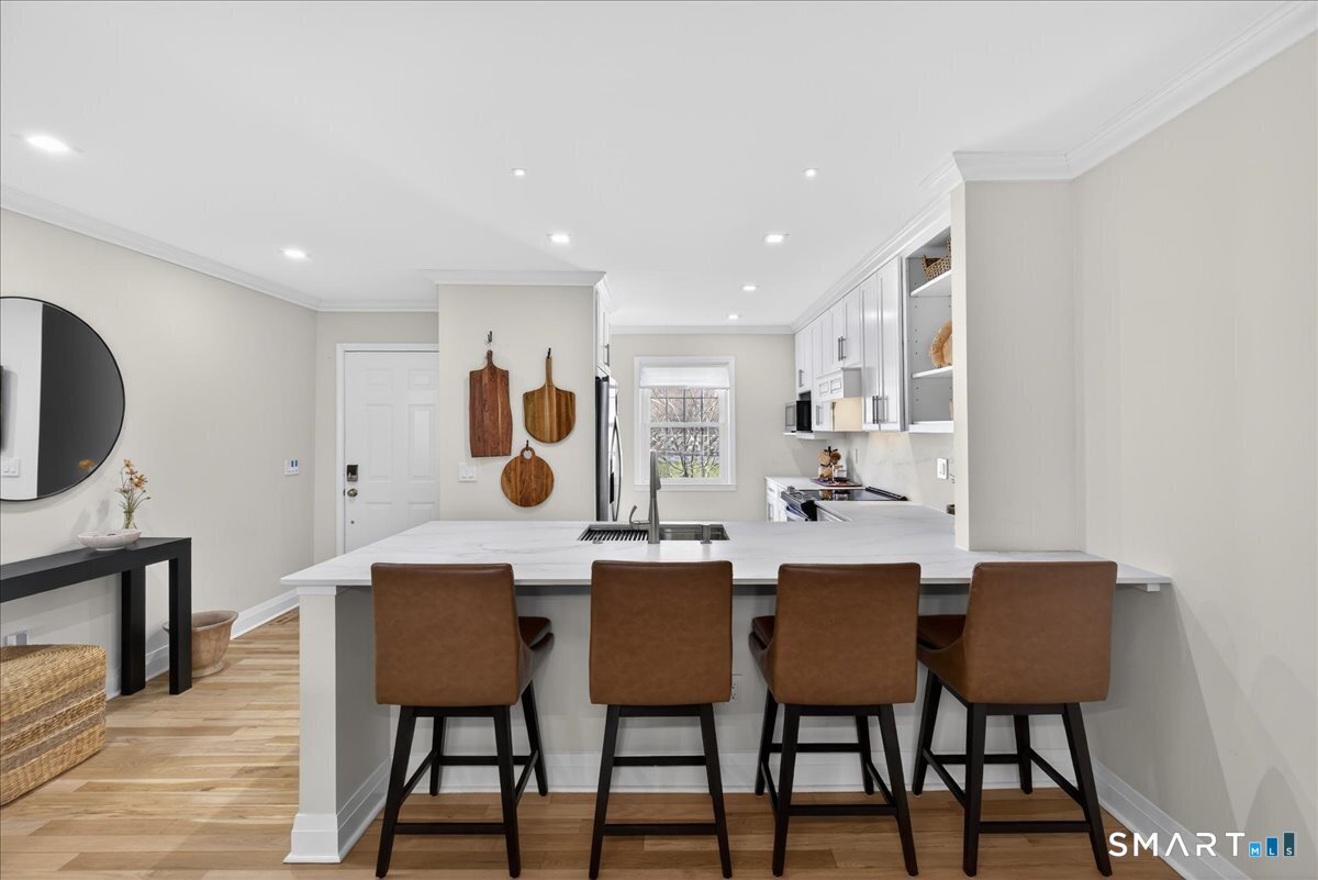 91 Legend Hill Road 91