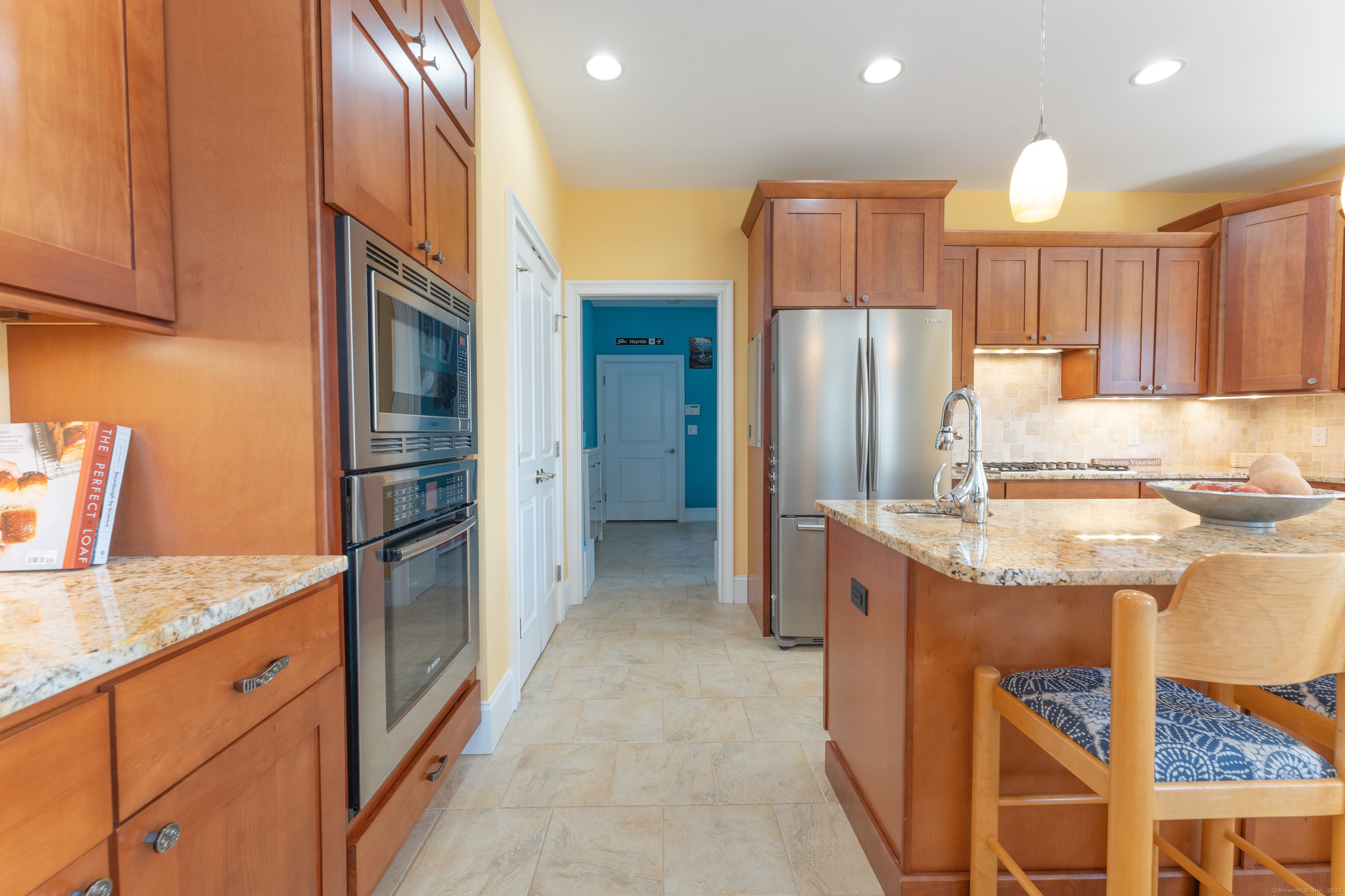 6 Holdridge Court, Groton, Connecticut image 8