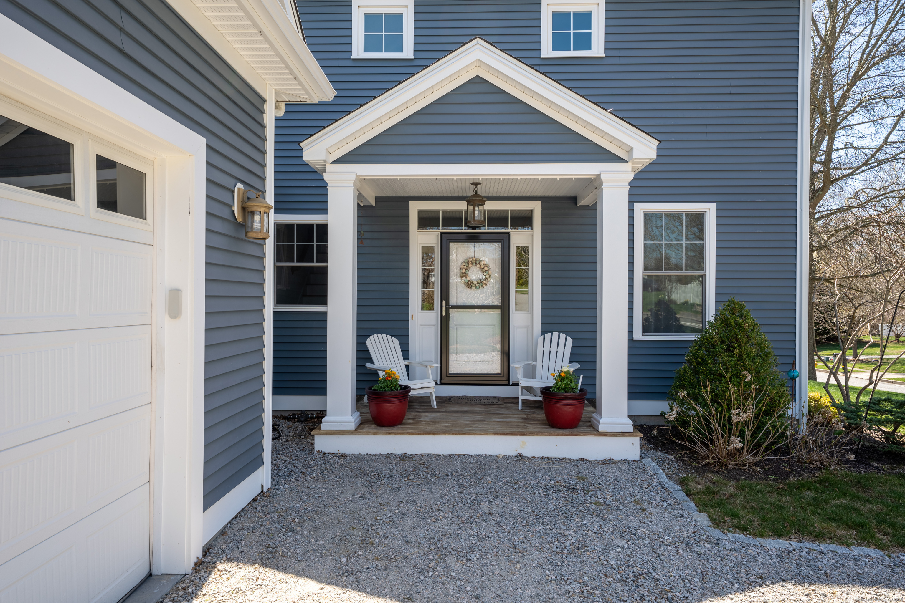 Property for Sale at Holdridge Court, Groton, Connecticut - Bedrooms: 4 
Bathrooms: 4 
Rooms: 9  - $1,098,000