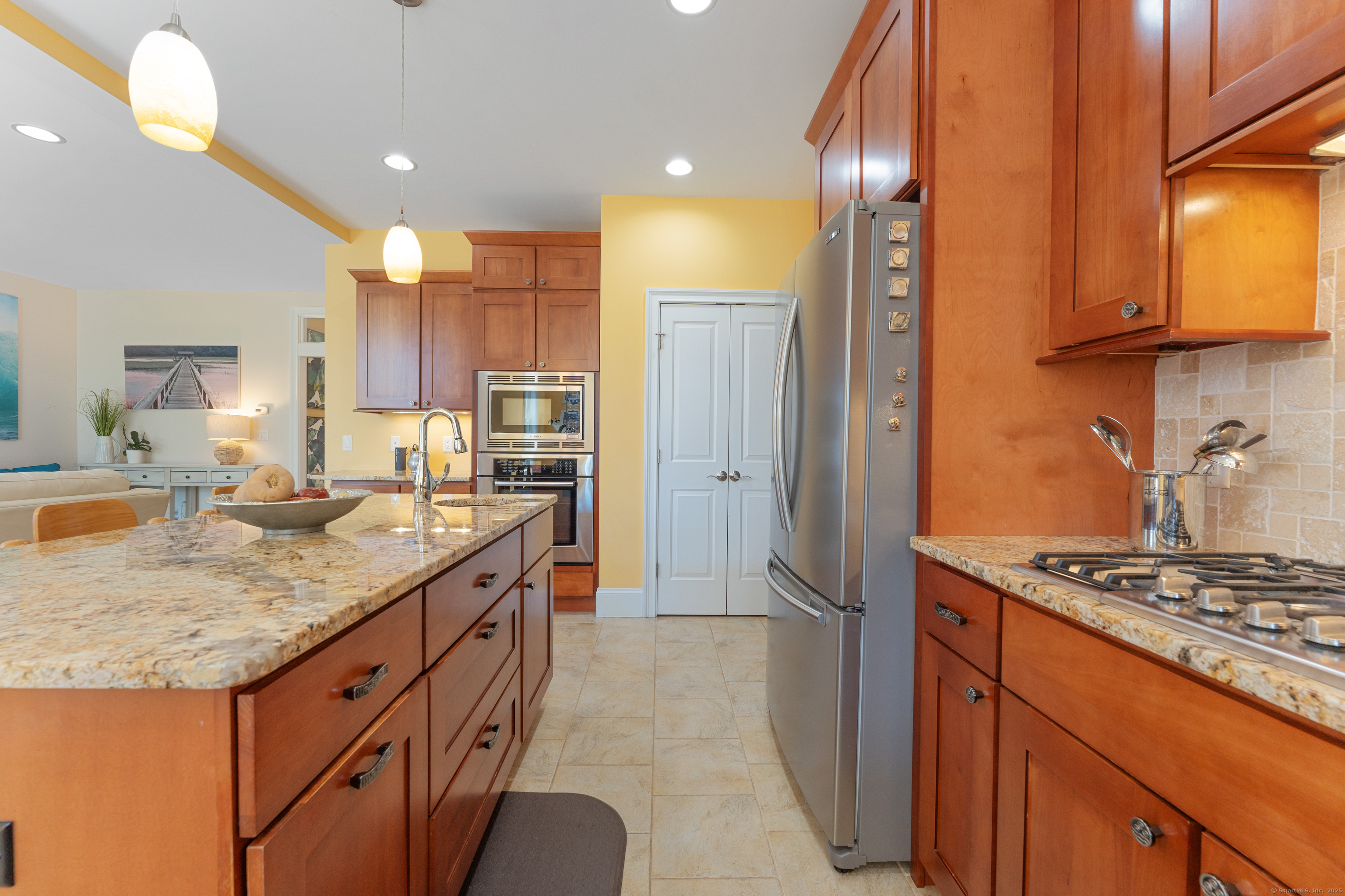 6 Holdridge Court, Groton, Connecticut image 6