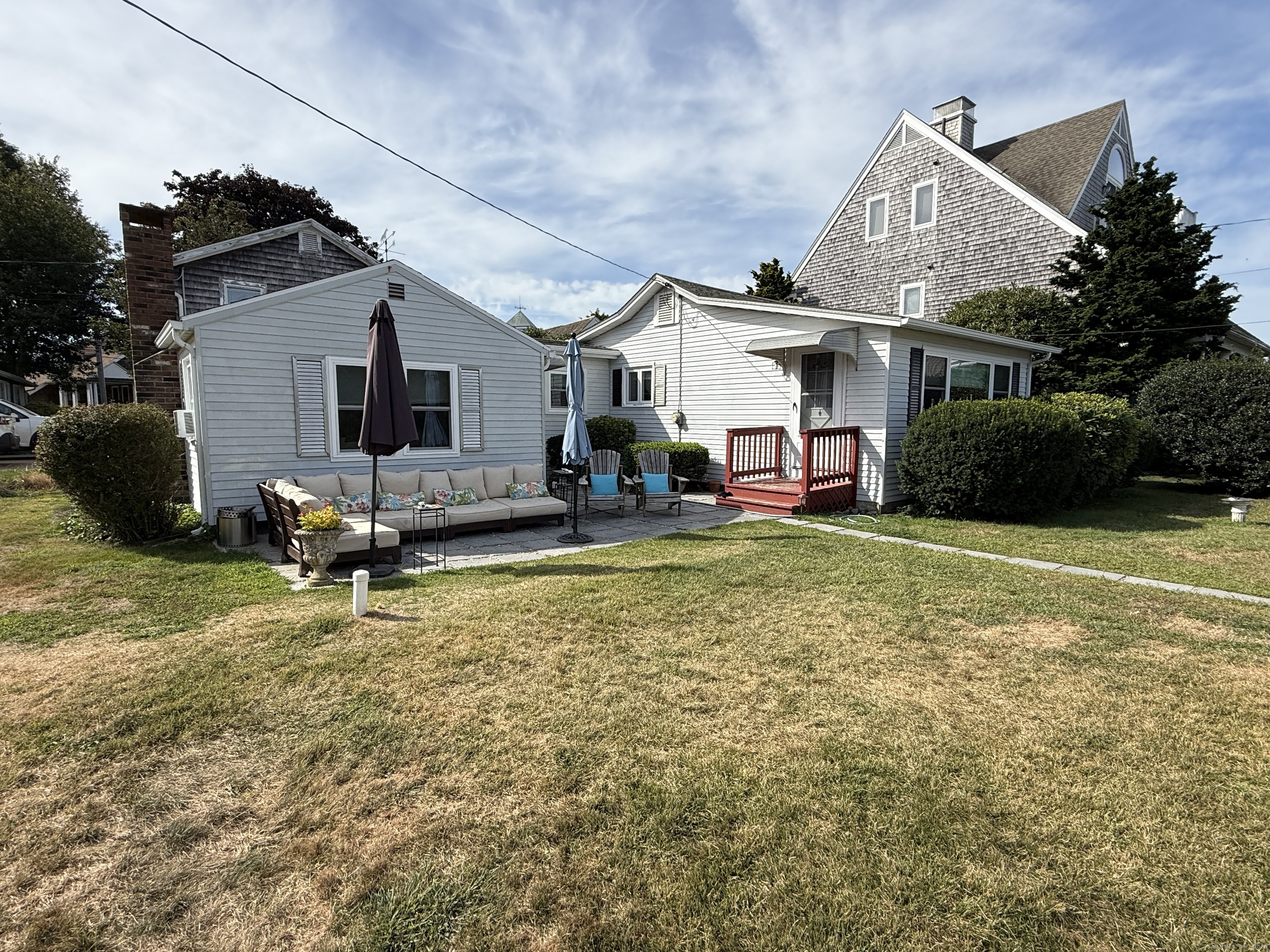 2 Reed Avenue