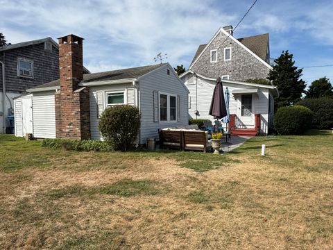 Photo of 2 Reed Avenue, Waterford, CT 06385 (MLS # 24174646)