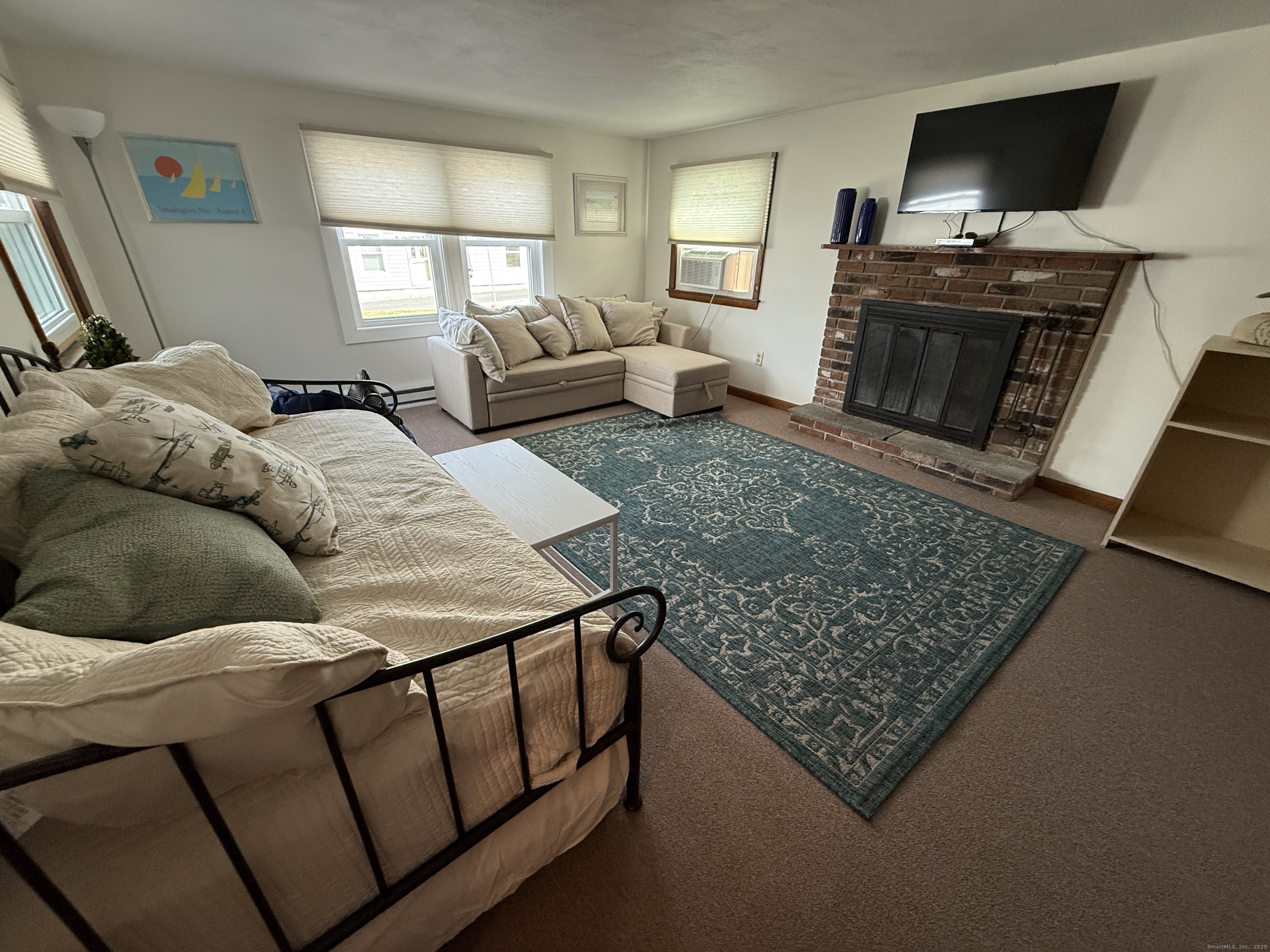 2 Reed Avenue