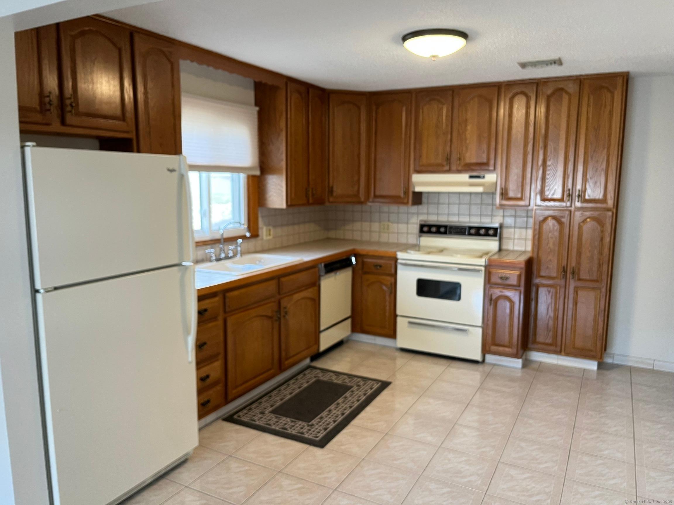 146 Norton Street, Waterbury, Connecticut image 6