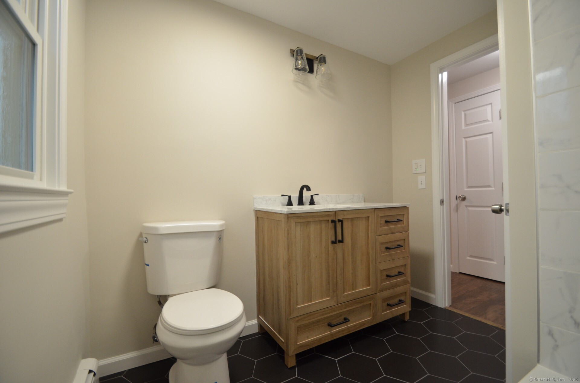 14 Harvest Lane, Bristol, Connecticut image 12
