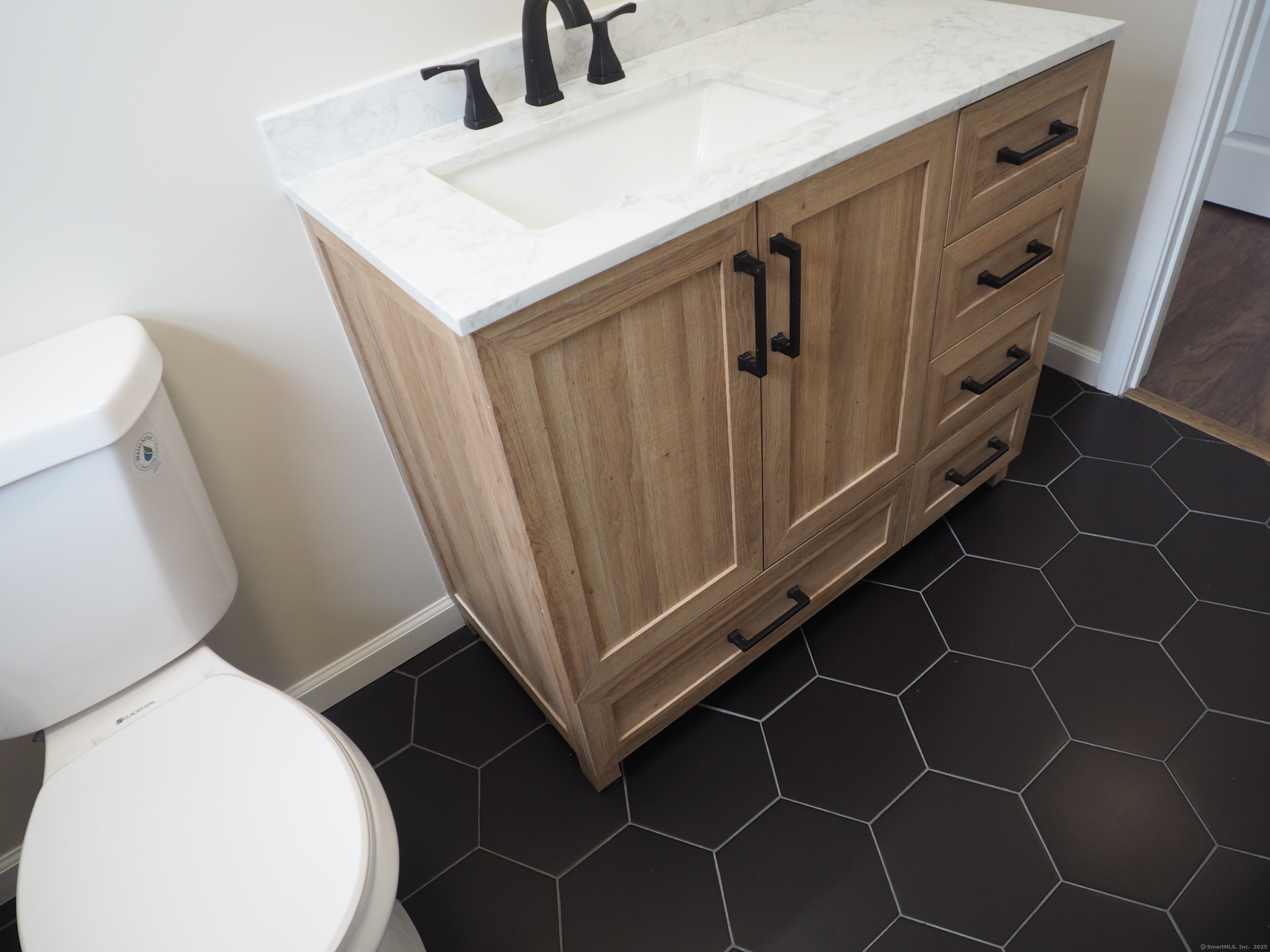 14 Harvest Lane, Bristol, Connecticut image 20