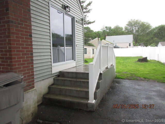 14 Harvest Lane, Bristol, Connecticut image 24