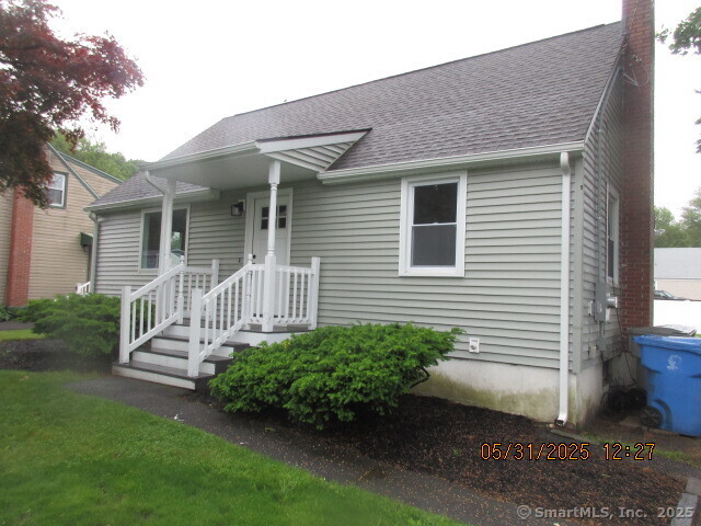 14 Harvest Lane, Bristol, Connecticut image 3