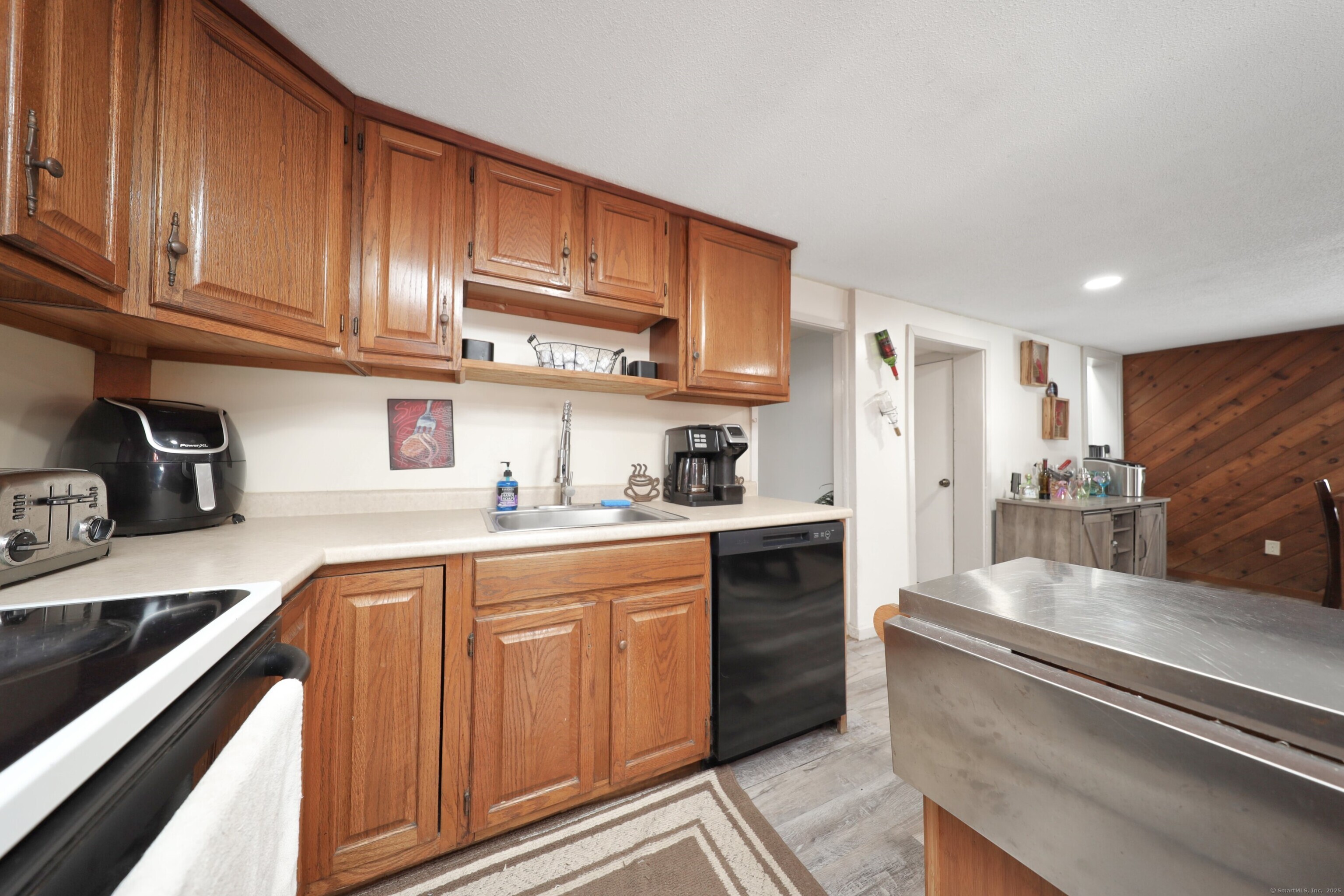 71 S Riverside Avenue, Plymouth, Connecticut image 10