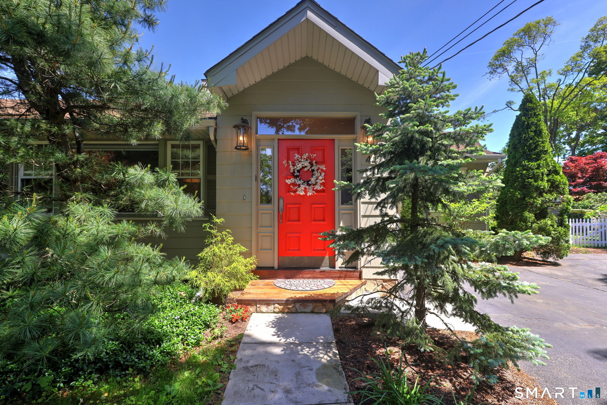 44 Knollwood Road