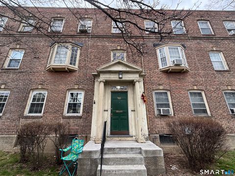 Homes For Sale - 566 Wilmont Avenue<br/> Bridgeport, CT 06607