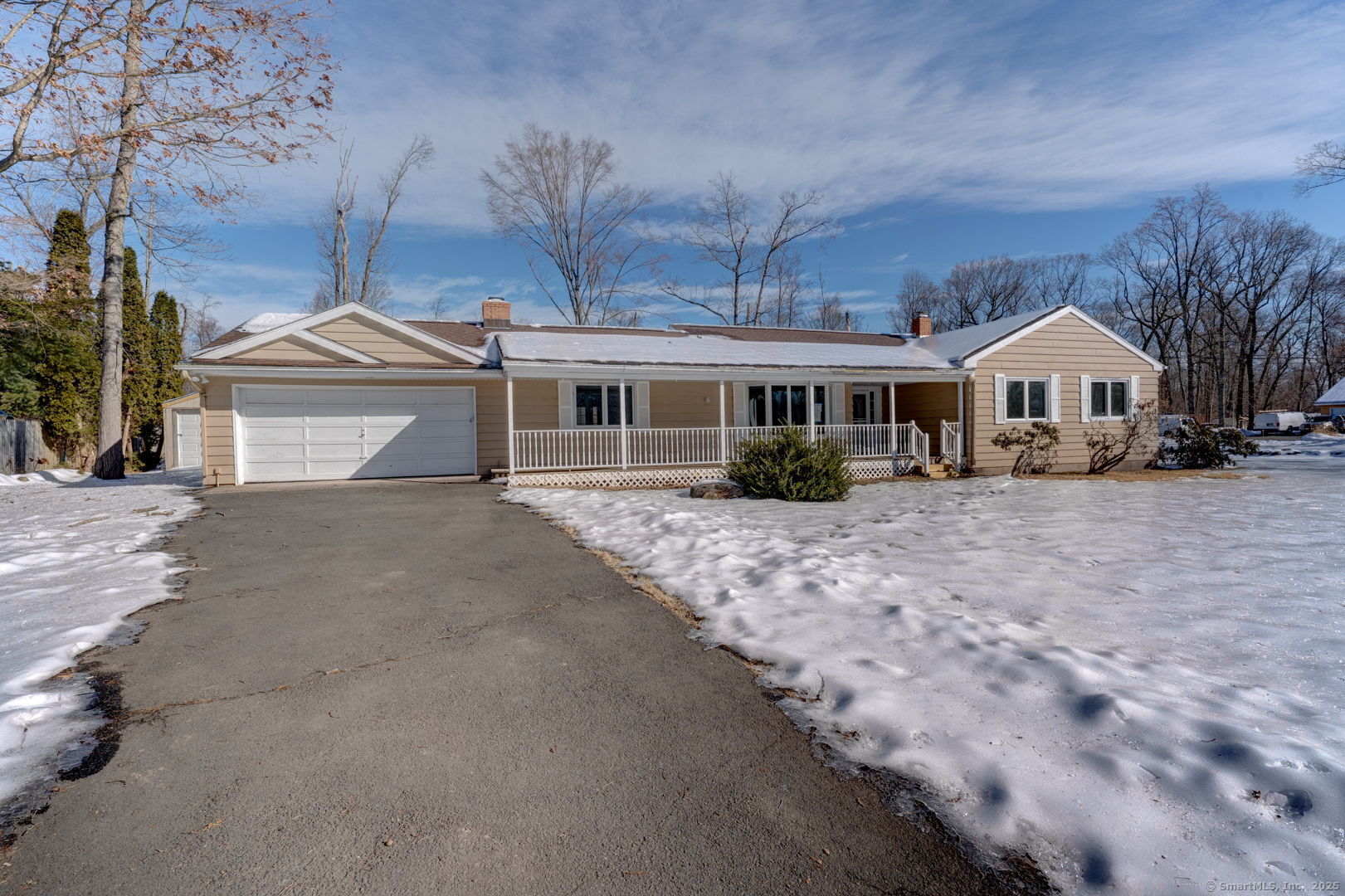 Property for Sale at Tom Swamp Road, Hamden, Connecticut - Bedrooms: 3 
Bathrooms: 2 
Rooms: 7  - $360,000