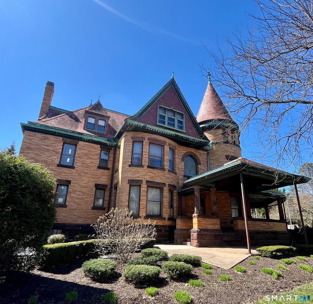 Photo of 475 Whitney Avenue, New Haven, CT 06511 (MLS # 24175040)