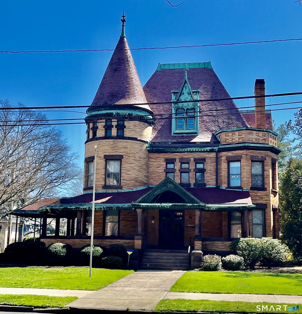 Photo of 475 Whitney Avenue, New Haven, CT 06511 (MLS # 24175040)