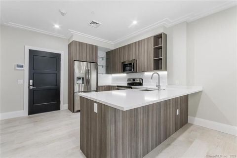 Tiny photo for 1990 Bronson Road #8, Fairfield, CT 06824 (MLS # 24138342)