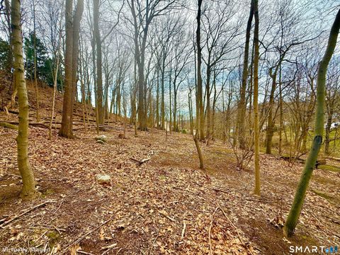 Photo of 71 Dunbar Hill Road, Hamden, CT 06514 (MLS # 24175076)