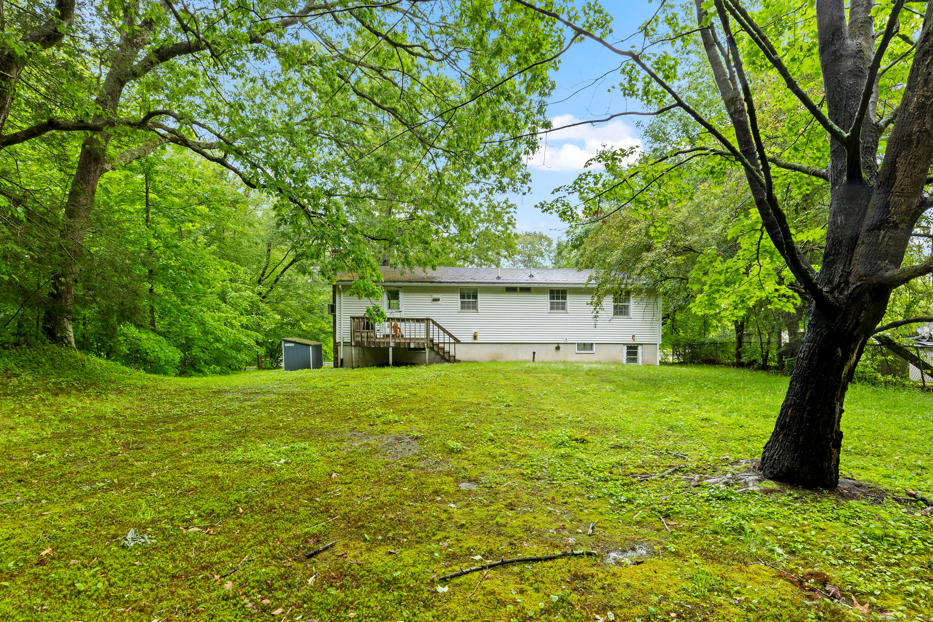 108 Gallivan Lane, Montville, Connecticut image 17