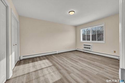 Tiny photo for 113 Park Avenue #18, Danbury, CT 06810 (MLS # 24144429)