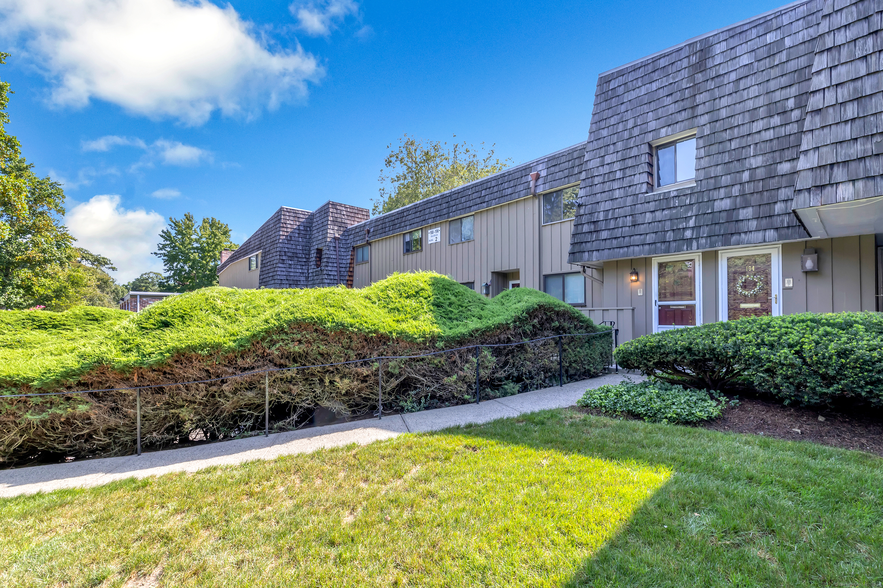 Photo 1 of 192 Gillies Lane 192, Norwalk, Connecticut, $519,000, Web #: 24047284