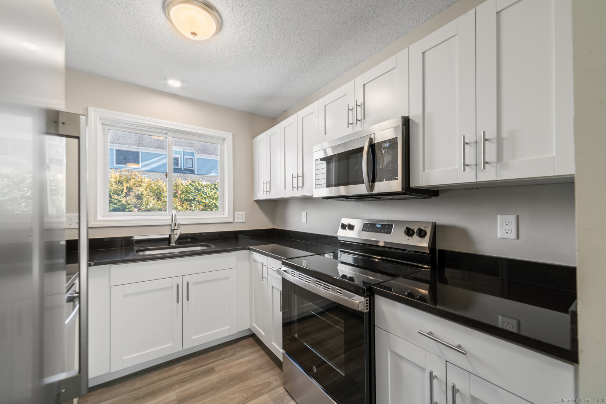 69 Cannon Ridge Drive #69, Watertown, Connecticut image 6