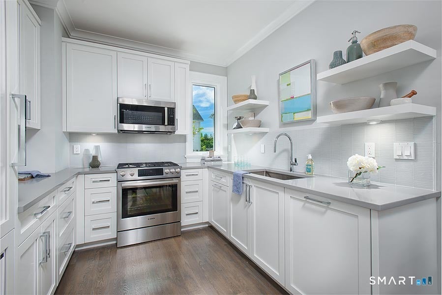 4 Morningside Drive North 301