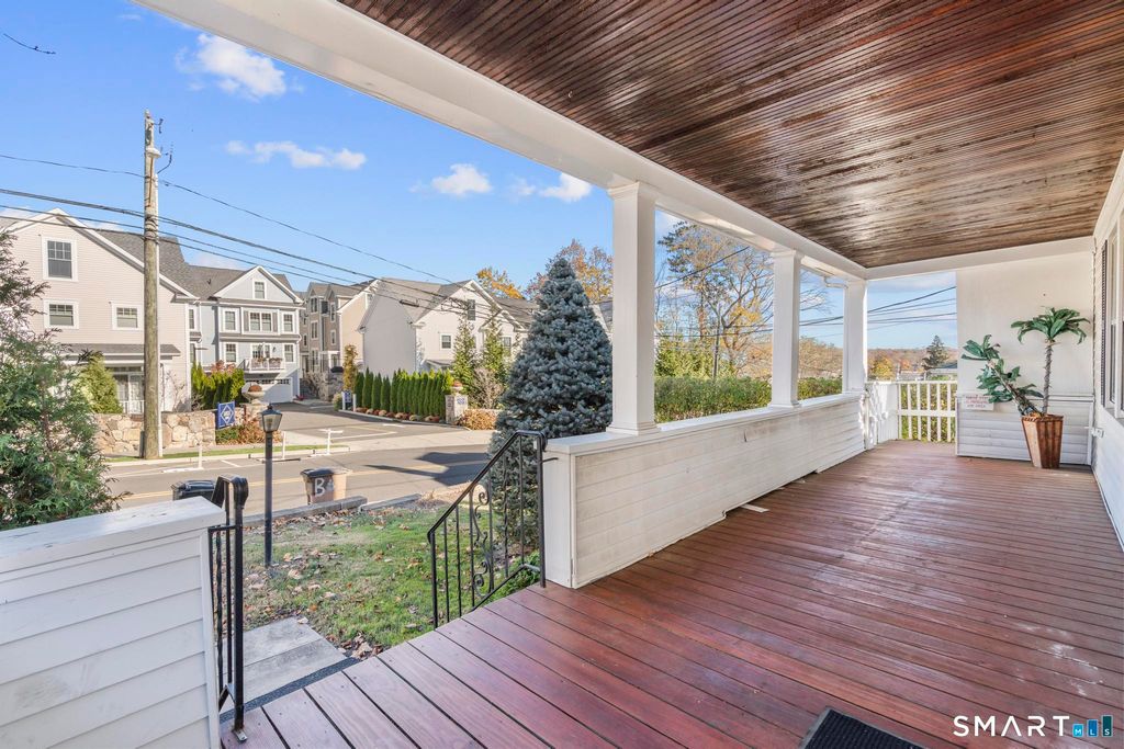 Photo of 118 Colonial Road #1st Floor, Stamford, CT 06906 (MLS # 24163543)