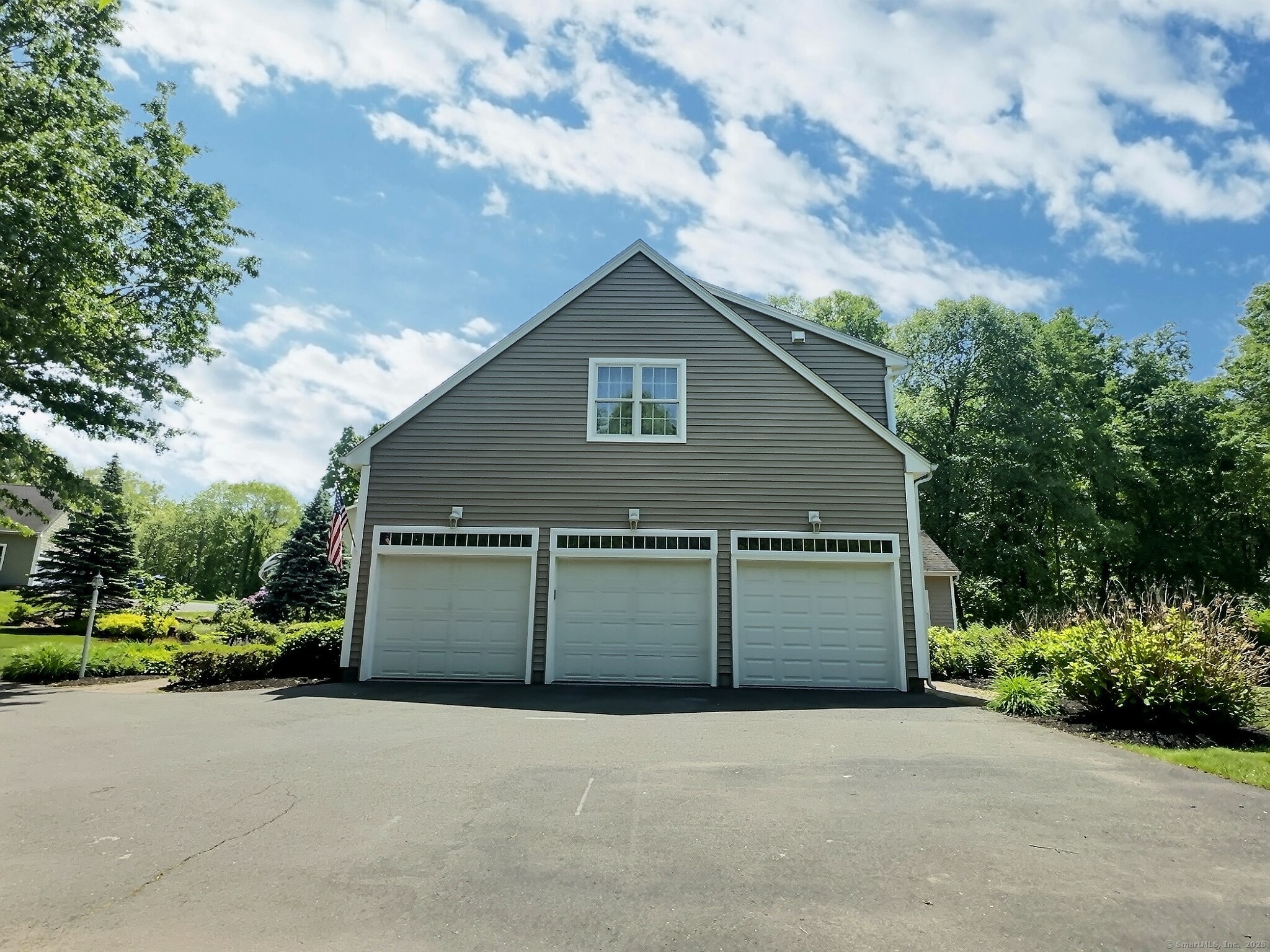 16 Trevor Lane, East Granby, Connecticut image 34