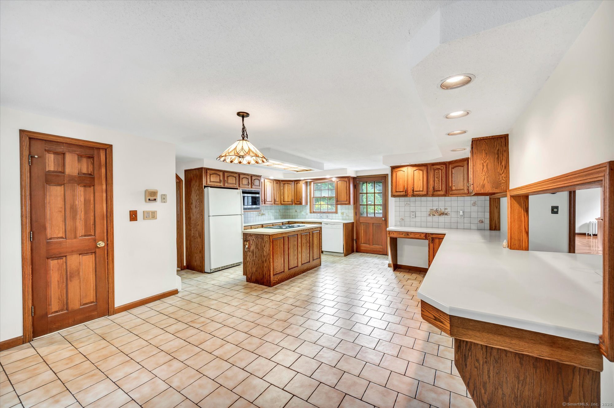 200 Damascus Road, Branford, Connecticut image 10
