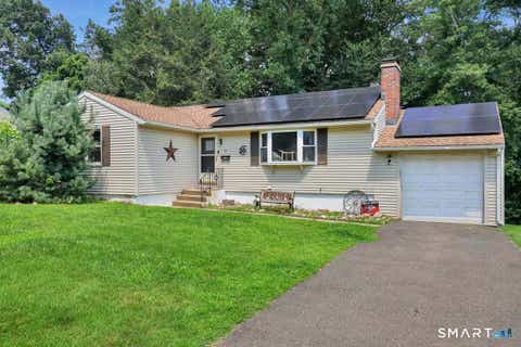 Photo of 45 Hilltop Road, Naugatuck, CT 06770 (MLS # 24196734)